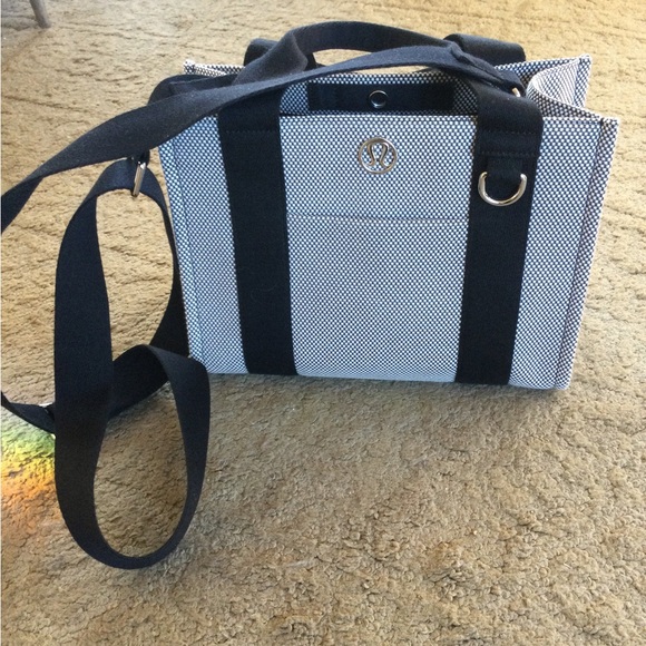 Lululemon Two-Tone Canvas Mini Tote Bag - Picture 14 of 14